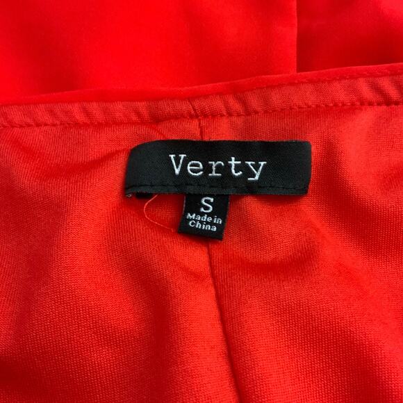 Red Verty Dress - Size Small - Picture 3 of 4